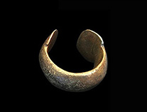 Bronze Bracelet.Currency.17.th.jpg